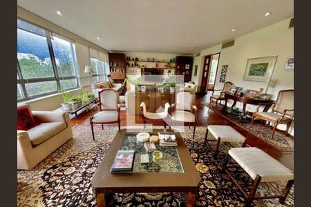 Apartamento à venda com 4 quartos, 330m² em Leblon, Rio de Janeiro