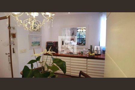 Apartamento à venda com 82m², 2 quartos e 1 vaga