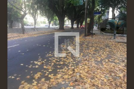 Apartamento à venda com 82m², 2 quartos e 1 vaga