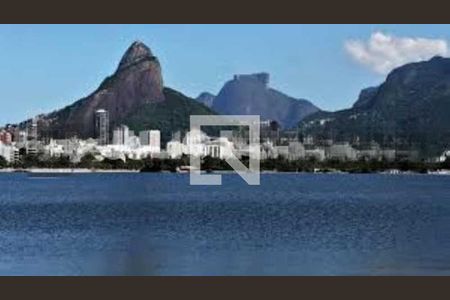 Apartamento à venda com 160m², 4 quartos e 2 vagas