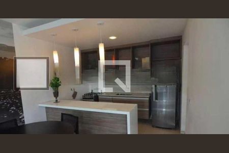Apartamento à venda com 90m², 2 quartos e 1 vaga