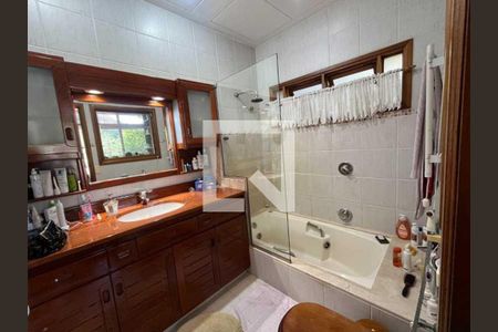 Casa à venda com 4 quartos, 259m² em Cosme Velho, Rio de Janeiro