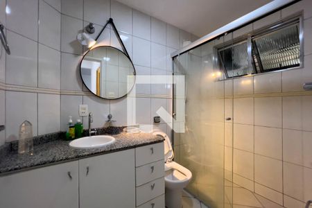 Apartamento à venda com 45m², 2 quartos e sem vaga Apartamento à venda com 45m², 2 quartos e sem vagaBanheiro