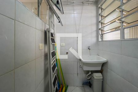 Apartamento à venda com 45m², 2 quartos e sem vaga Apartamento à venda com 45m², 2 quartos e sem vagaÁrea de serviço