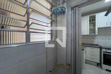 Apartamento à venda com 45m², 2 quartos e sem vaga Apartamento à venda com 45m², 2 quartos e sem vagaÁrea de serviço