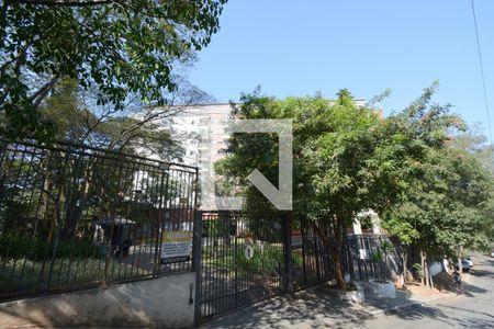 Apartamento para alugar com 64m², 2 quartos e 1 vagaFachada e portaria