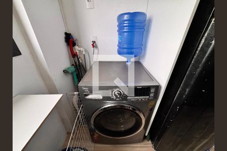 Apartamento à venda com 47m², 2 quartos e 1 vaga Apartamento à venda com 47m², 2 quartos e 1 vagaLavanderia