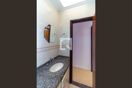 Casa de condomínio para alugar com 70m², 2 quartos e 1 vaga Casa de condomínio para alugar com 70m², 2 quartos e 1 vagaBanheiro 1