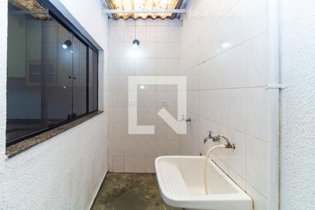 Casa de condomínio para alugar com 70m², 2 quartos e 1 vaga Casa de condomínio para alugar com 70m², 2 quartos e 1 vagaÁrea de Serviço