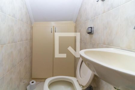 Casa de condomínio para alugar com 70m², 2 quartos e 1 vaga Casa de condomínio para alugar com 70m², 2 quartos e 1 vagaBanheiro 2