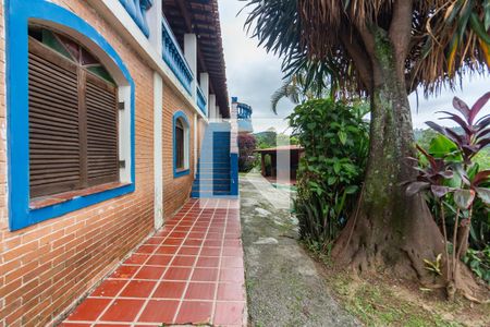 Casa para alugar com 750m², 4 quartos e 5 vagasCorredor