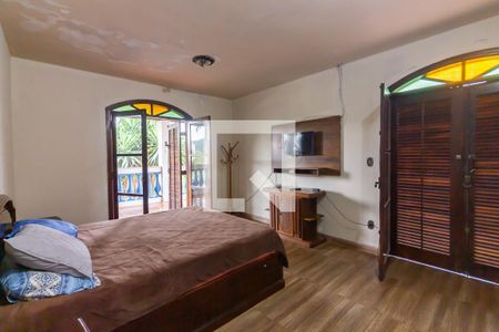 Casa para alugar com 750m², 4 quartos e 5 vagasSuíte