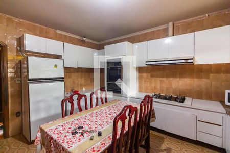 Casa para alugar com 750m², 4 quartos e 5 vagasCozinha