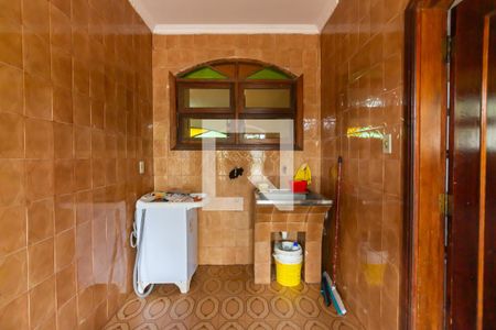 Casa para alugar com 750m², 4 quartos e 5 vagasÁrea de Serviço