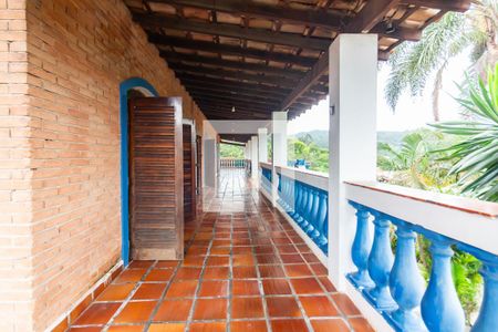 Casa para alugar com 750m², 4 quartos e 5 vagasSacada