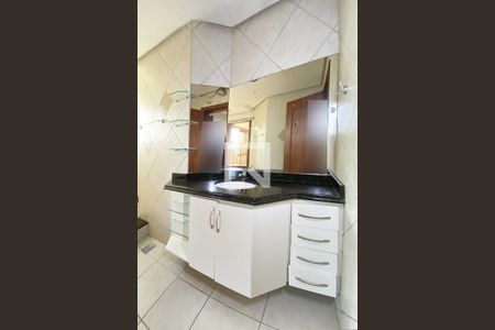 Casa para alugar com 190m², 3 quartos e 2 vagasBanheiro da Suíte