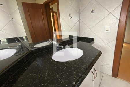 Casa para alugar com 190m², 3 quartos e 2 vagasBanheiro da Suíte