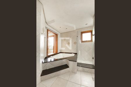 Casa para alugar com 190m², 3 quartos e 2 vagasBanheiro da Suíte