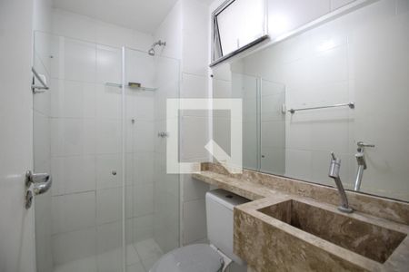 Banheiro Social de apartamento à venda com 2 quartos, 46m² em Taquara, Rio de Janeiro