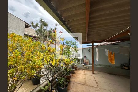 Casa à venda com 340m², 6 quartos e 3 vagasÁrea Externa