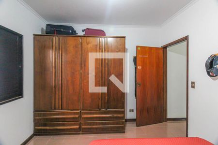Casa à venda com 159m², 3 quartos e 2 vagas Casa à venda com 159m², 3 quartos e 2 vagasQuarto 2