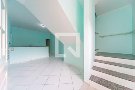Sala de casa à venda com 5 quartos, 236m² em Vila Linda, Santo André