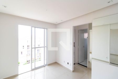 Salas de apartamento para alugar com 3 quartos, 53m² em Vila Marieta, Campinas
