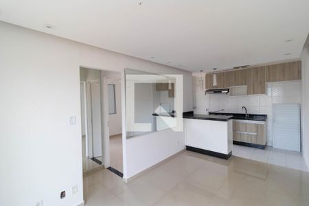 Salas de apartamento para alugar com 3 quartos, 53m² em Vila Marieta, Campinas