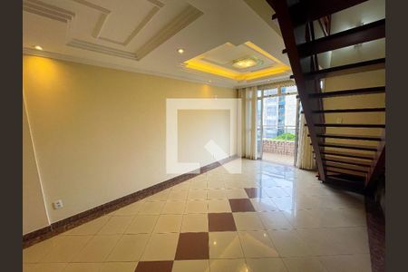 Apartamento à venda com 240m², 4 quartos e 6 vagas Apartamento à venda com 240m², 4 quartos e 6 vagasSala