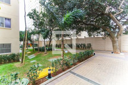 Apartamento à venda com 33m², 2 quartos e sem vagaÁrea comum
