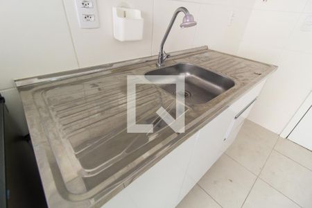 Sala/Cozinha de apartamento à venda com 2 quartos, 33m² em Itaquera, São Paulo