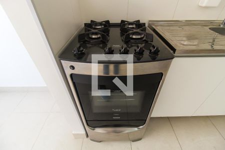 Sala/Cozinha de apartamento à venda com 2 quartos, 33m² em Itaquera, São Paulo