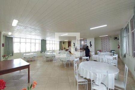 Apartamento para alugar com 51m², 2 quartos e 1 vagaÁrea comum - Salão de festas