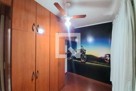 Quarto 1 de apartamento para alugar com 2 quartos, 51m² em Jardim do Lago, Campinas