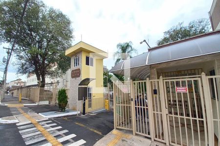 Apartamento para alugar com 51m², 2 quartos e 1 vagaFachada e Portaria