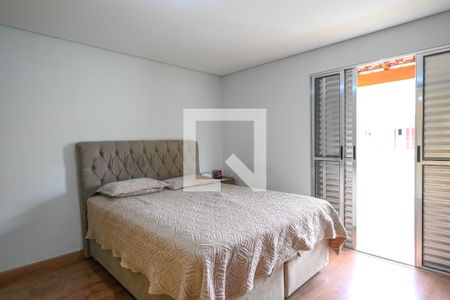 Casa à venda com 100m², 3 quartos e 2 vagas Casa à venda com 100m², 3 quartos e 2 vagasQuarto 3 - Suíte