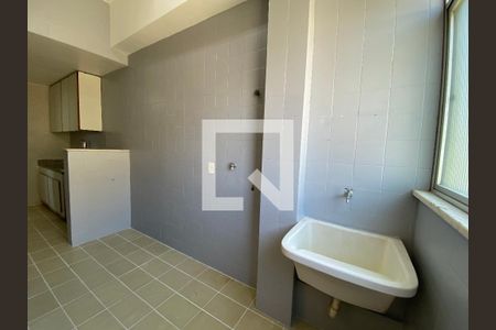 Apartamento à venda com 69m², 3 quartos e 1 vagaÁrea de Serviço