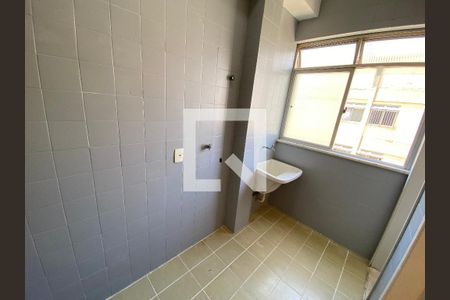 Apartamento à venda com 69m², 3 quartos e 1 vagaÁrea de Serviço