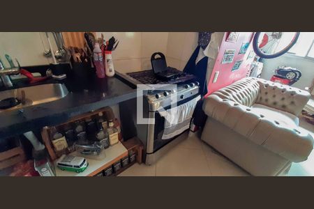 Apartamento à venda com 60m², 2 quartos e 2 vagasCozinha