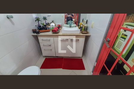 Apartamento à venda com 60m², 2 quartos e 2 vagasBanheiro