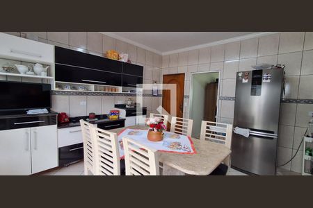 Casa à venda com 240m², 3 quartos e 4 vagasCozinha