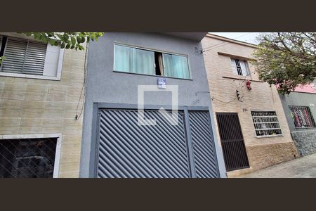 Casa à venda com 240m², 3 quartos e 4 vagasFachada