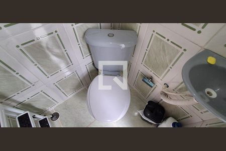 Casa à venda com 240m², 3 quartos e 4 vagasBanheiro