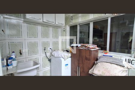 Casa à venda com 240m², 3 quartos e 4 vagasLavanderia