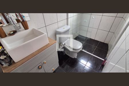 Casa à venda com 240m², 3 quartos e 4 vagasBanheiro