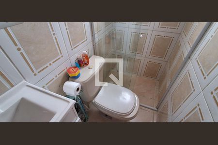 Casa à venda com 240m², 3 quartos e 4 vagasBanheiro