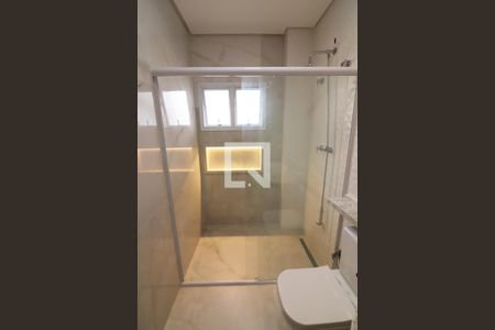 Casa à venda com 198m², 3 quartos e 3 vagasSuíte 2 Banheiro 