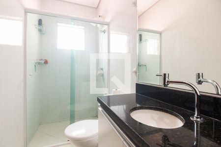 Casa à venda com 130m², 3 quartos e 3 vagasBanheiro Suíte