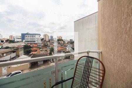 Casa à venda com 130m², 3 quartos e 3 vagasSuíte - Varanda