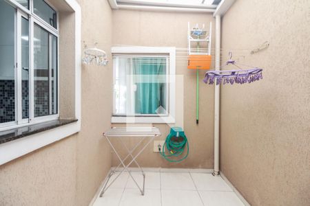 Casa à venda com 130m², 3 quartos e 3 vagasÁrea de Serviço